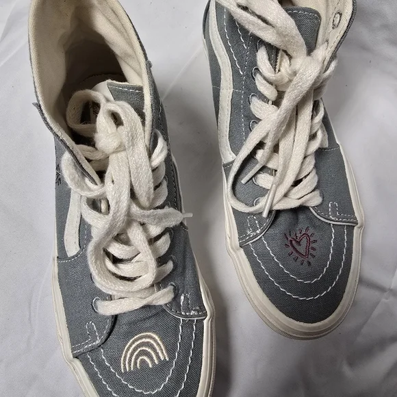 Vans Gray and White High-Top Sneakers - Picture 2 of 6